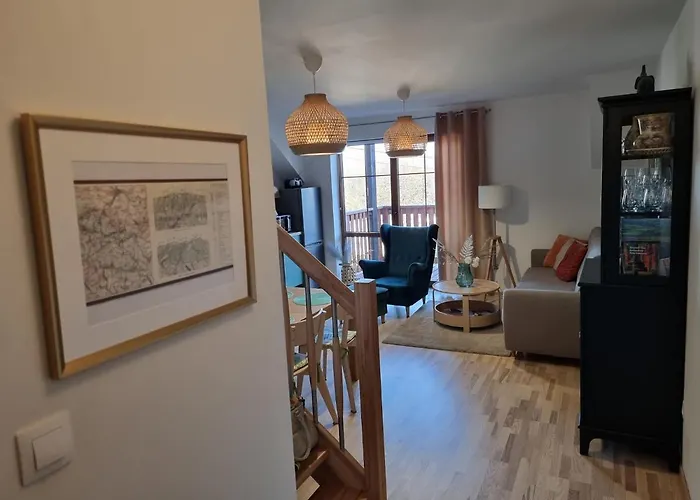 Uroczy U Mirki 아파트