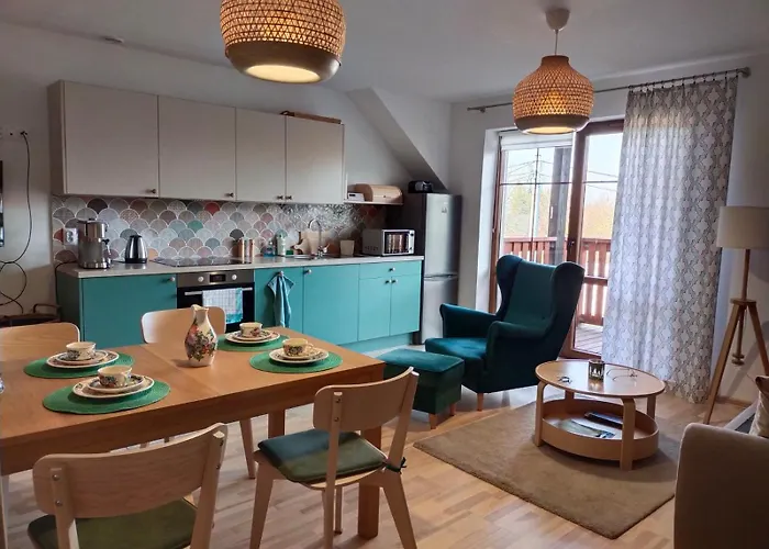 아파트 Uroczy U Mirki *